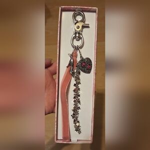 Tri-Coastal Handbag Charm Heart Heel Stars New In Box